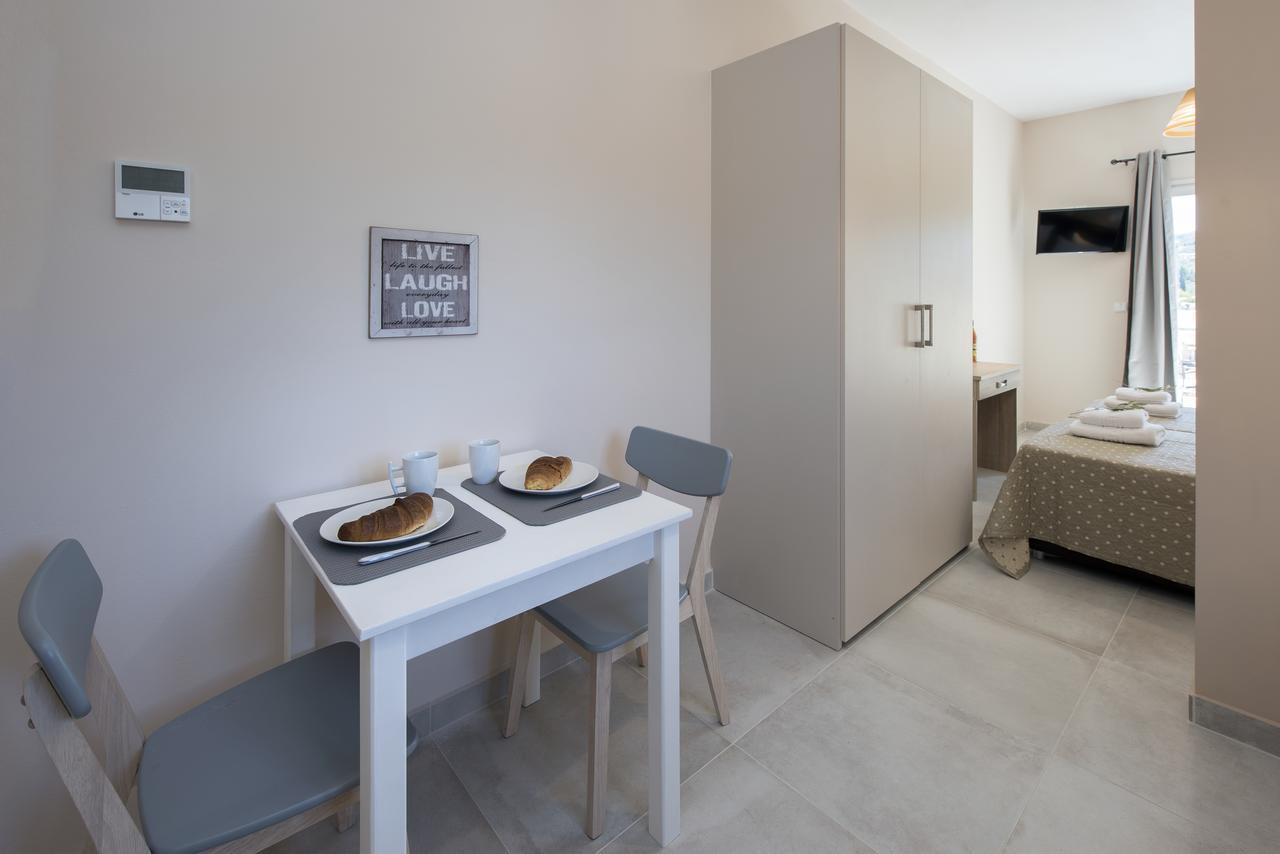 Artheo Hotel Kassiopi Zewnętrze zdjęcie